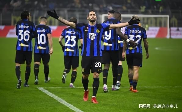 也突显出英 也突显出英